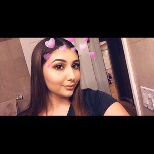 Meet your Posher, Ani